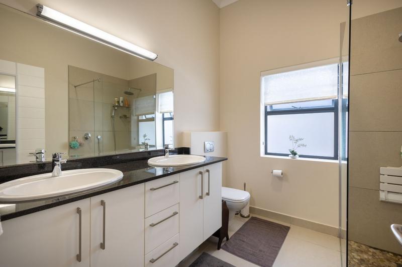3 Bedroom Property for Sale in Keurbooms River Western Cape